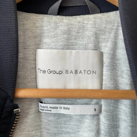 Aritzia The Group By Babaton Gilman Classic Bomber Jacket Coat Navy Sz Small - Picture 7 of 8